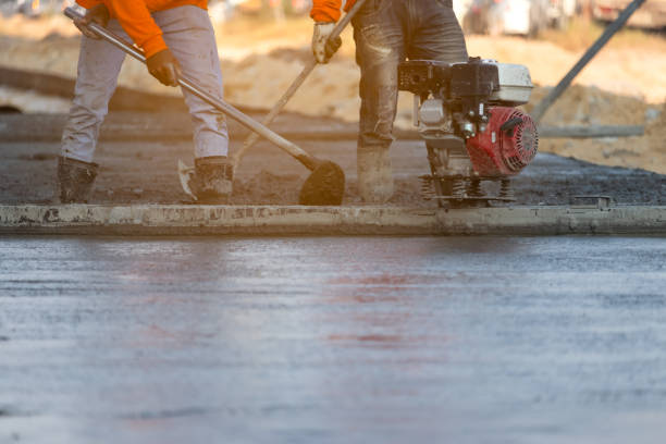 Best Concrete Driveway Repair Near Me  in Oak Grove, MO