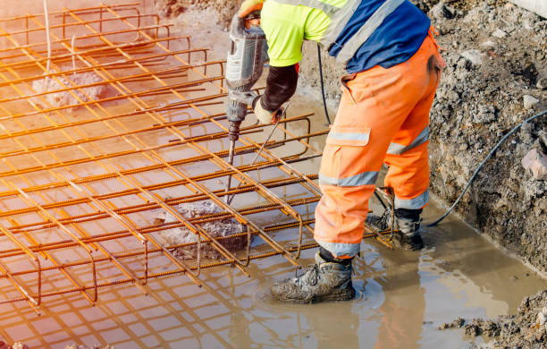 Best Best Concrete Contractor  in Oak Grove, MO